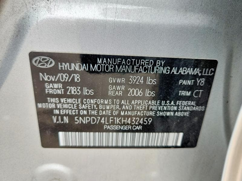 2019 HYUNDAI ELANTRA SE 12