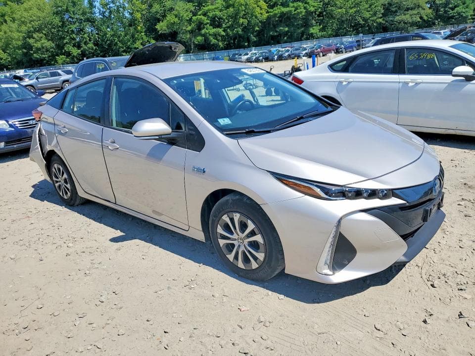 2021 TOYOTA PRIUS PRIME LE 4