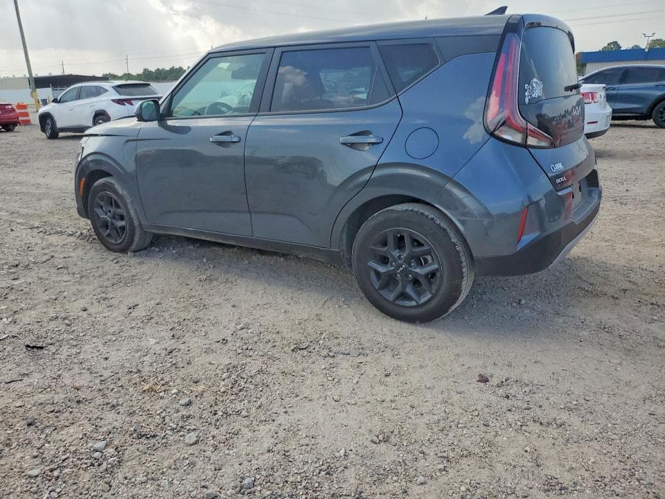 2025 KIA SOUL LX 2