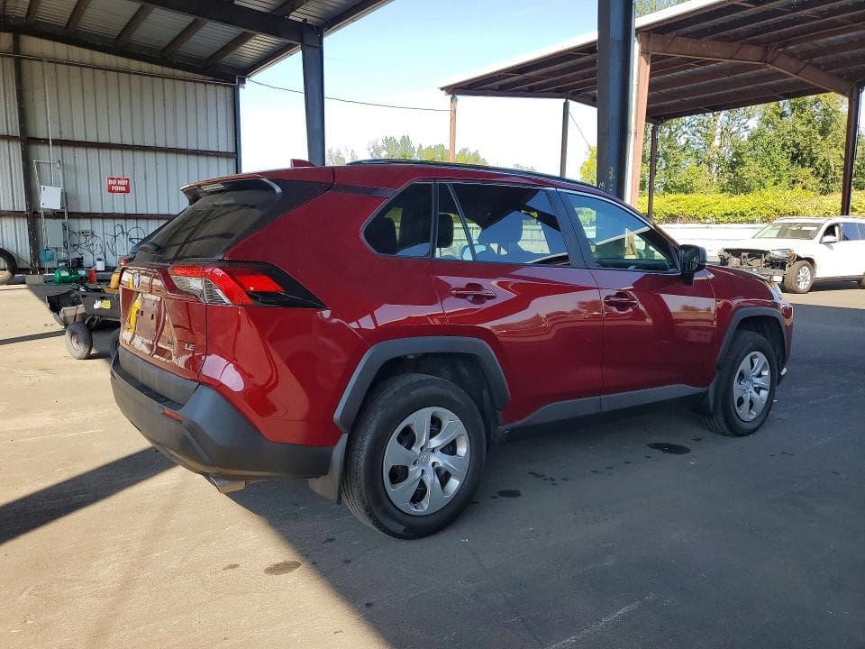 2019 TOYOTA RAV4 LE 3