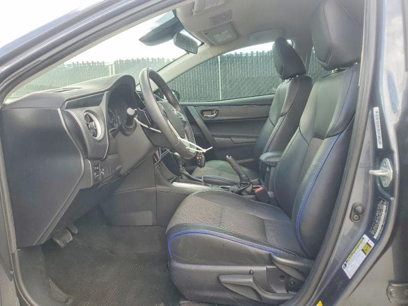 2017 TOYOTA COROLLA SE 7