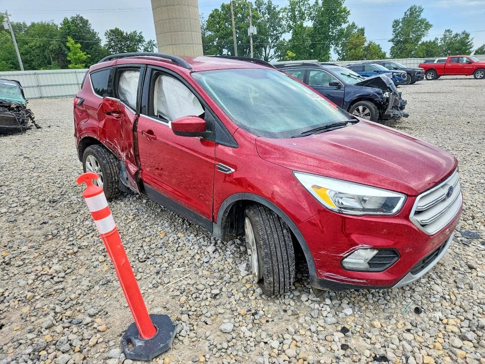 2018 FORD ESCAPE SE 4