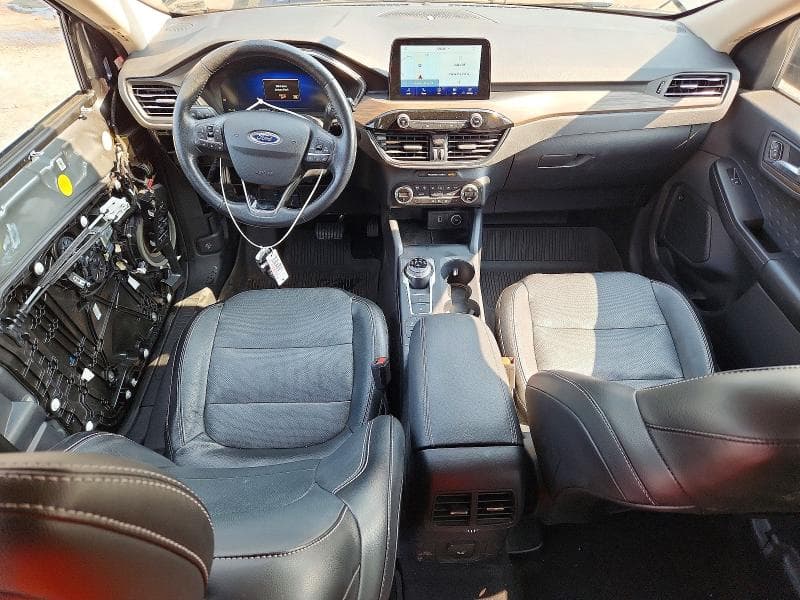 2020 FORD ESCAPE TITANIUM 8