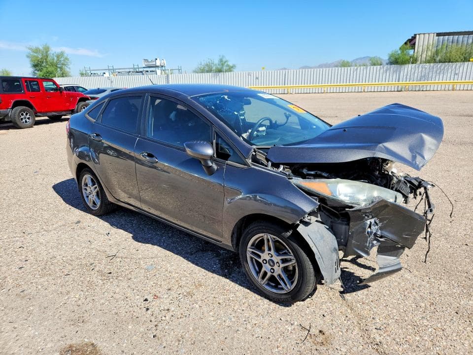 2019 FORD FIESTA SE 4