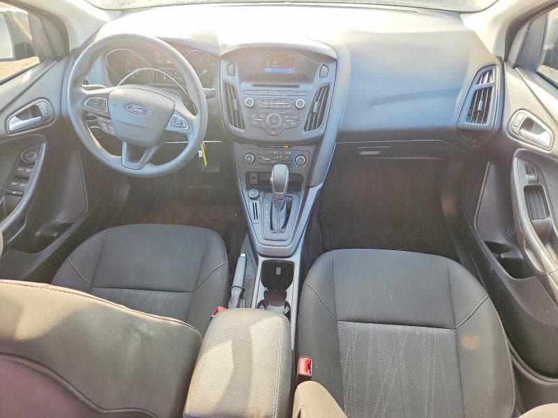 2017 FORD FOCUS SE 8