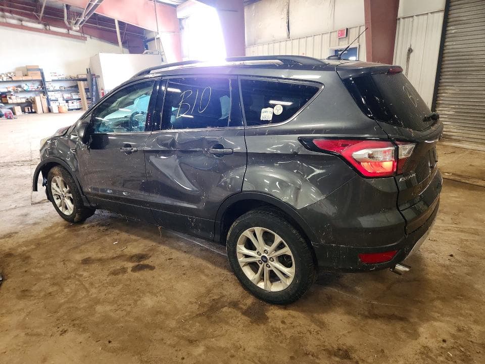 2017 FORD ESCAPE SE 2