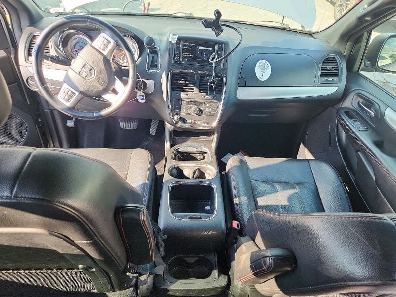 2019 DODGE GRAND CARAVAN GT 8