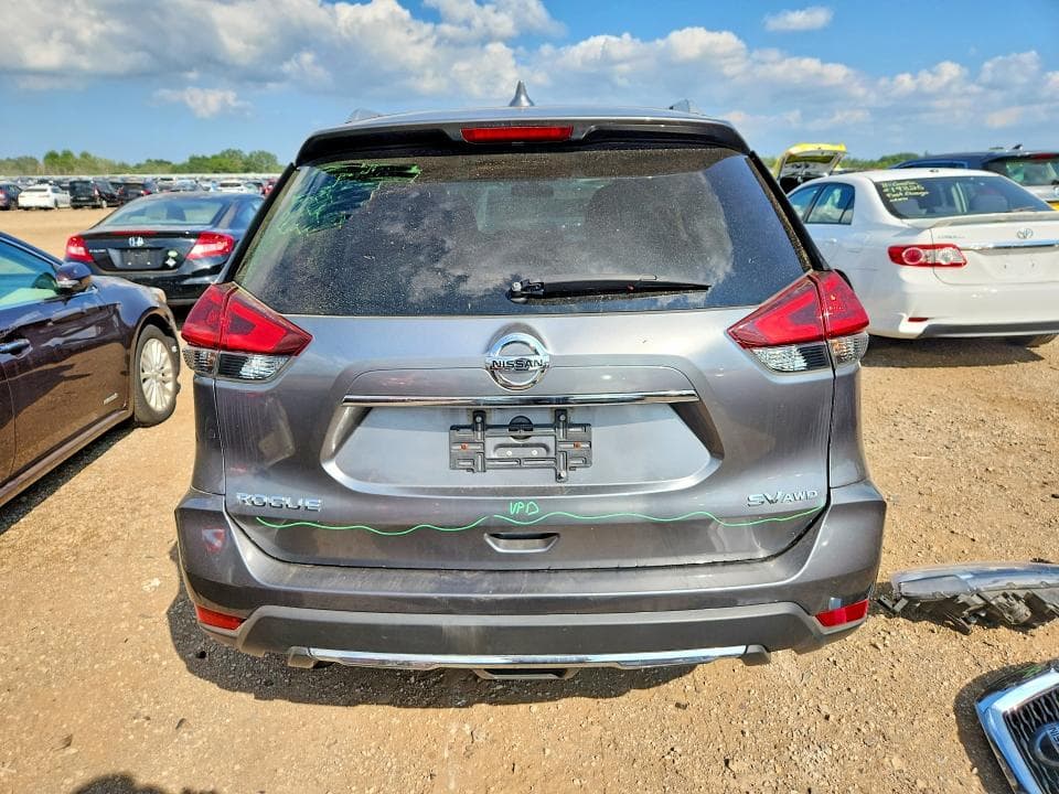 2018 NISSAN ROGUE SV 6