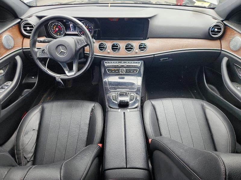 2017 MERCEDES-BENZ E 300 4MATIC 8