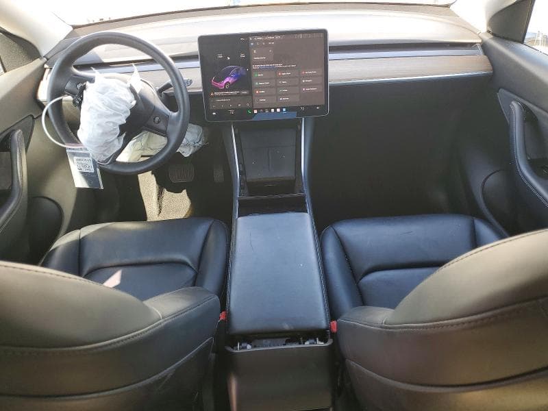 2021 TESLA MODEL Y 8