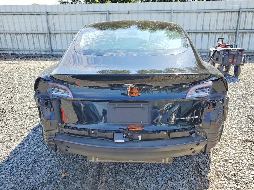 2019 TESLA MODEL 3 6
