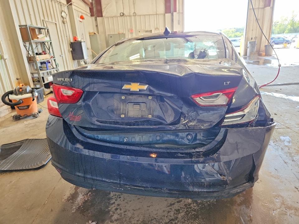 2017 CHEVROLET MALIBU LT 6