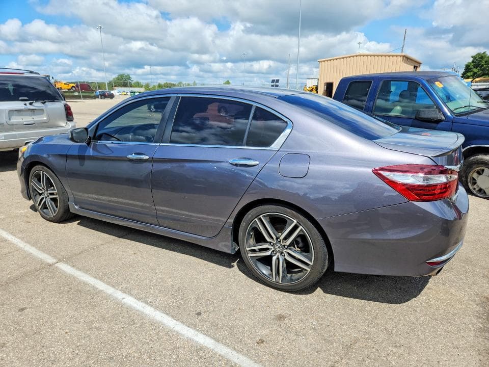 2017 HONDA ACCORD SPORT 2