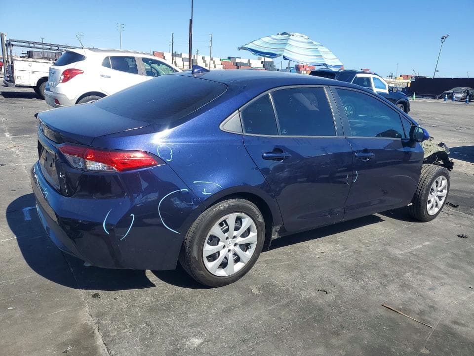 2022 TOYOTA COROLLA LE 3