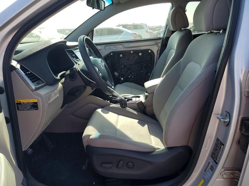 2017 HYUNDAI TUCSON SE 7