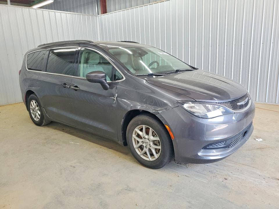 2021 CHRYSLER VOYAGER LXI 7