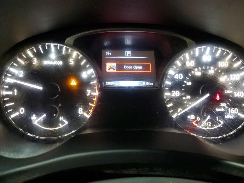 2018 NISSAN PATHFINDER S 9