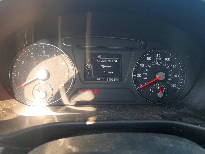 2018 KIA SORENTO LX 9