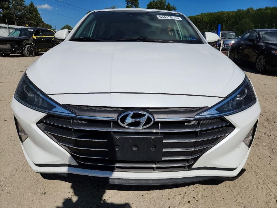 2020 HYUNDAI ELANTRA SEL 5