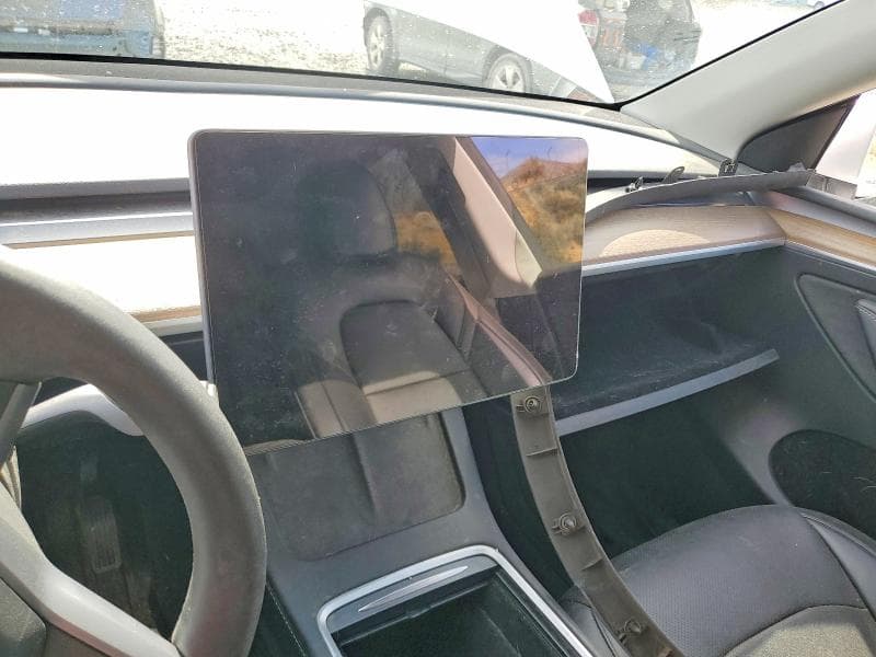 2022 TESLA MODEL Y 9