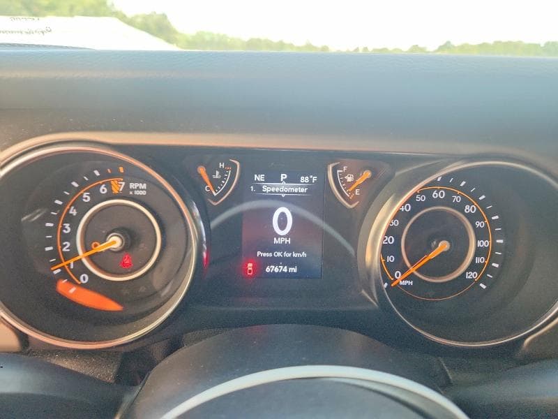 2021 JEEP GLADIATOR SPORT 9