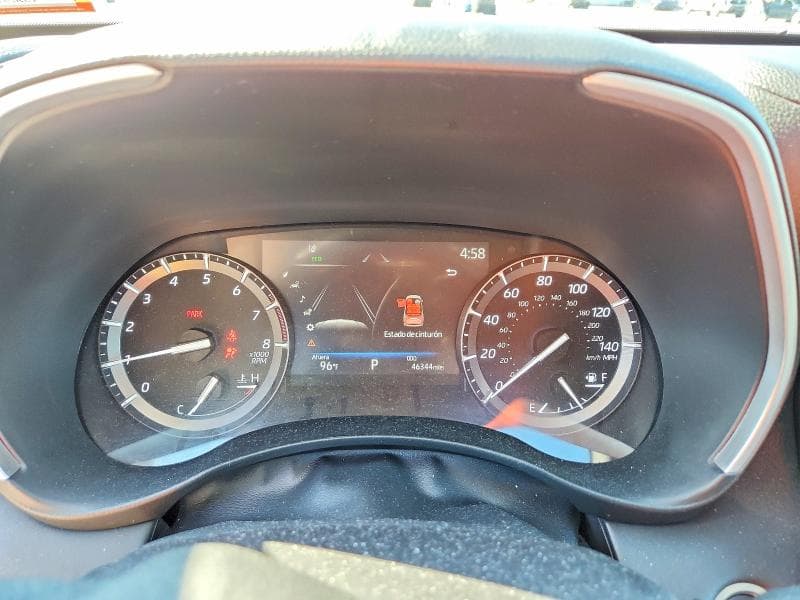 2021 TOYOTA HIGHLANDER XLE 9