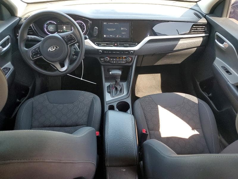 2020 KIA NIRO LX 8