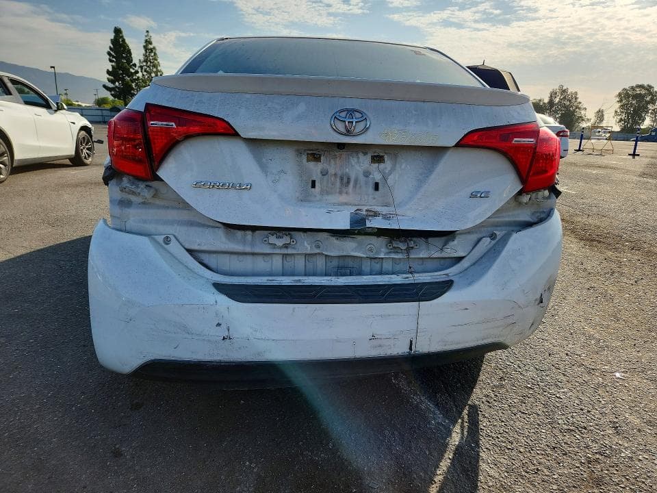 2017 TOYOTA COROLLA SE 6