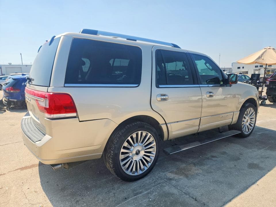 2017 LINCOLN NAVIGATOR RESERVE 3
