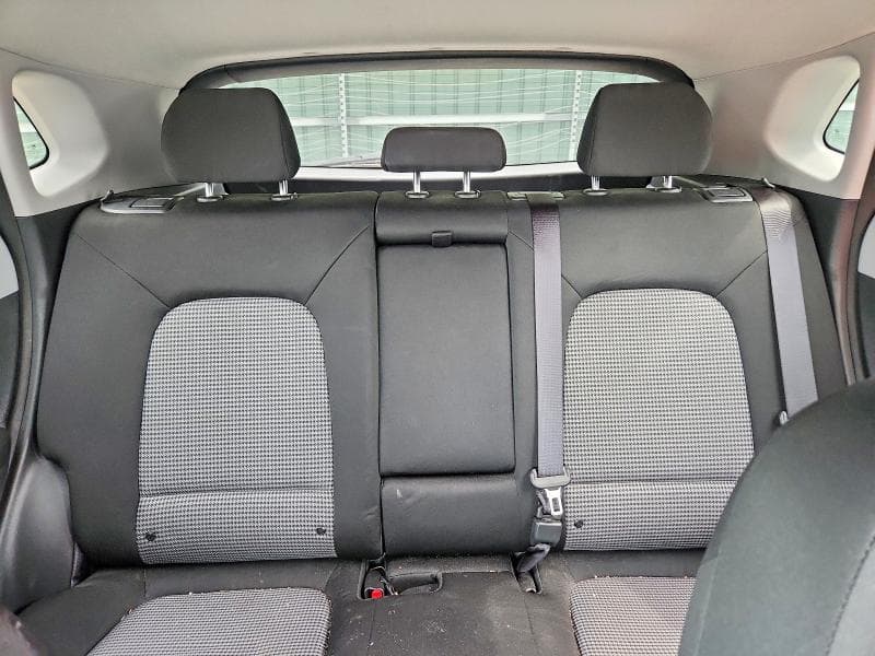 2020 HYUNDAI KONA SEL 10