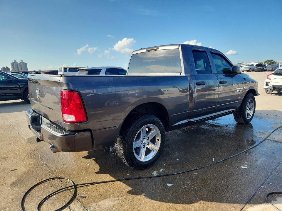 2018 RAM 1500 ST 3