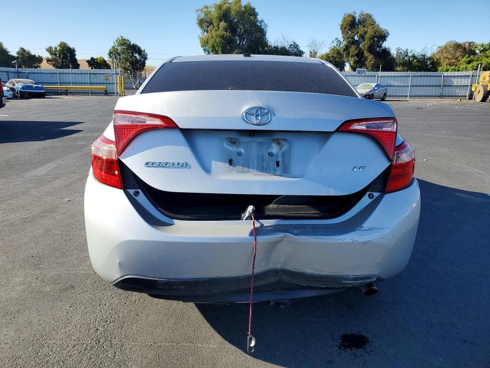 2017 TOYOTA COROLLA LE 6