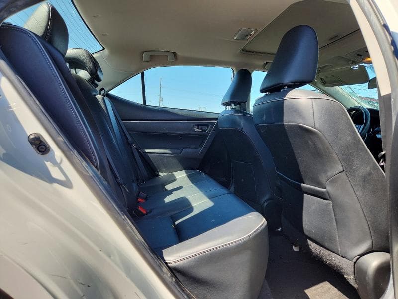 2018 TOYOTA COROLLA XLE 10