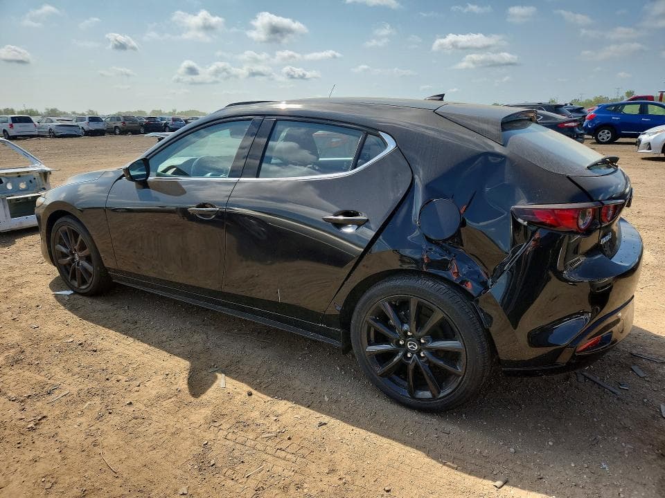 2021 MAZDA 3 PREMIUM 2