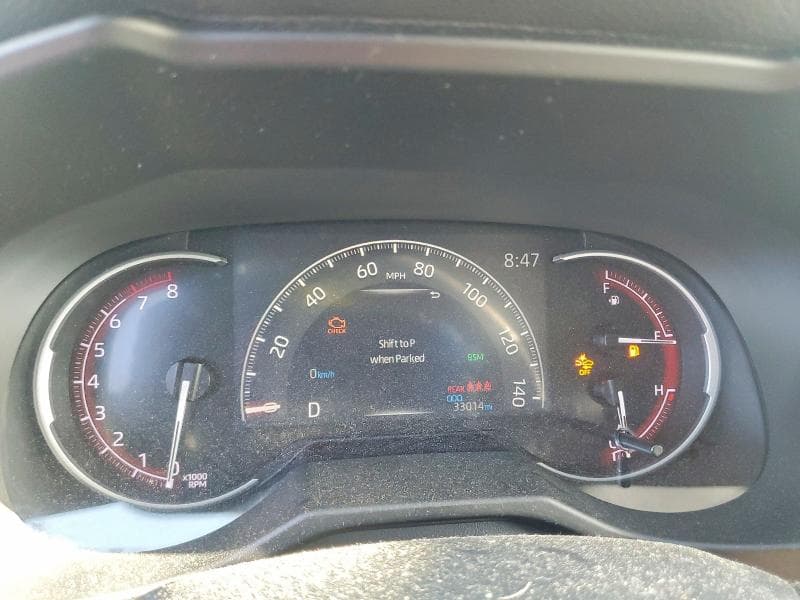 2023 TOYOTA RAV4 XLE 9