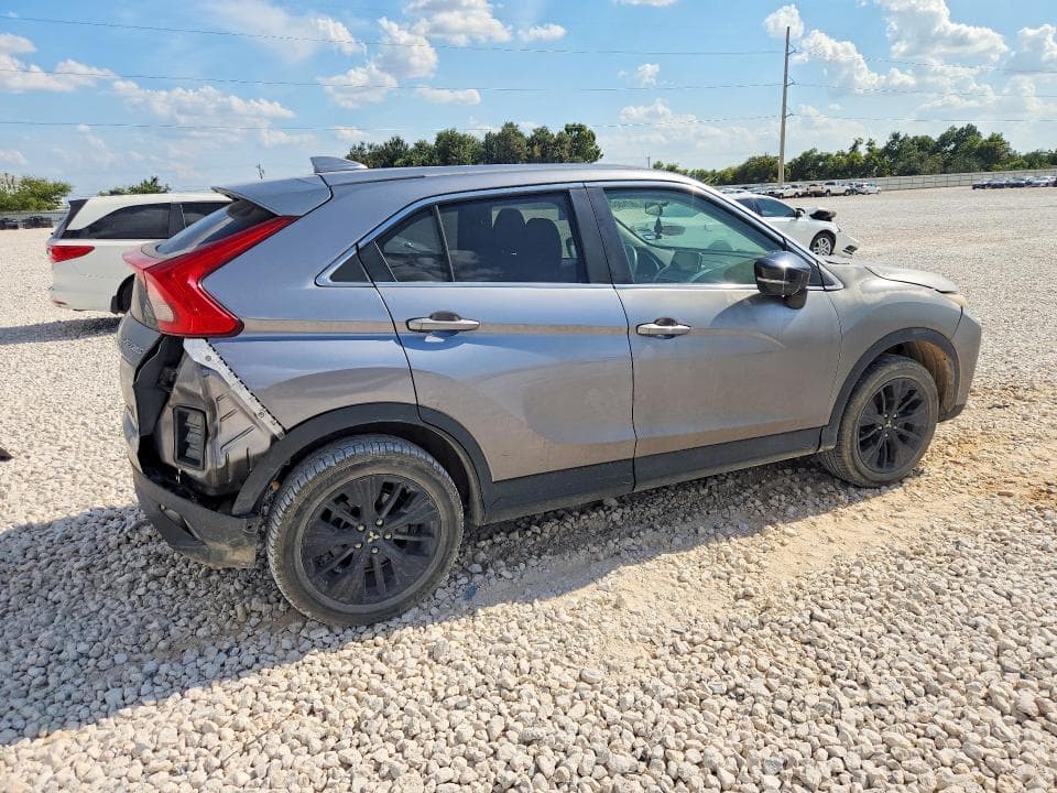 2019 MITSUBISHI ECLIPSE CROSS LE 3