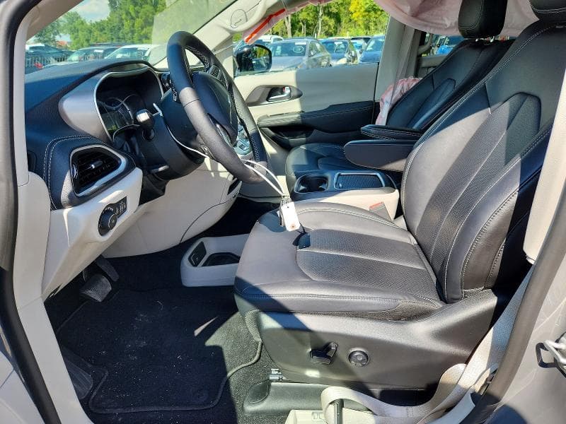 2024 CHRYSLER PACIFICA HYBRID SELECT 7