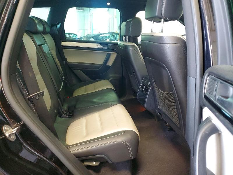 2017 VOLKSWAGEN TOUAREG WOLFSBURG 11