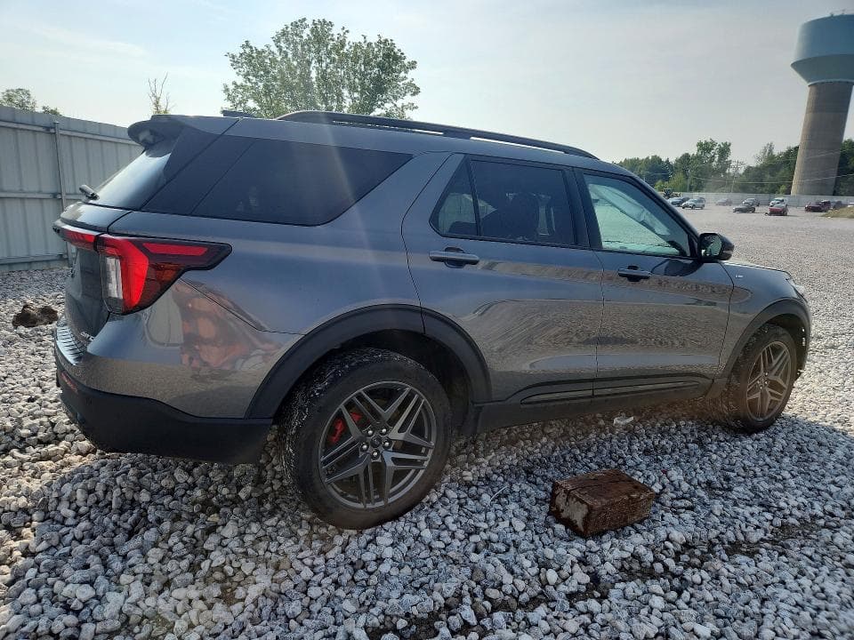 2025 FORD EXPLORER ST-LINE 3
