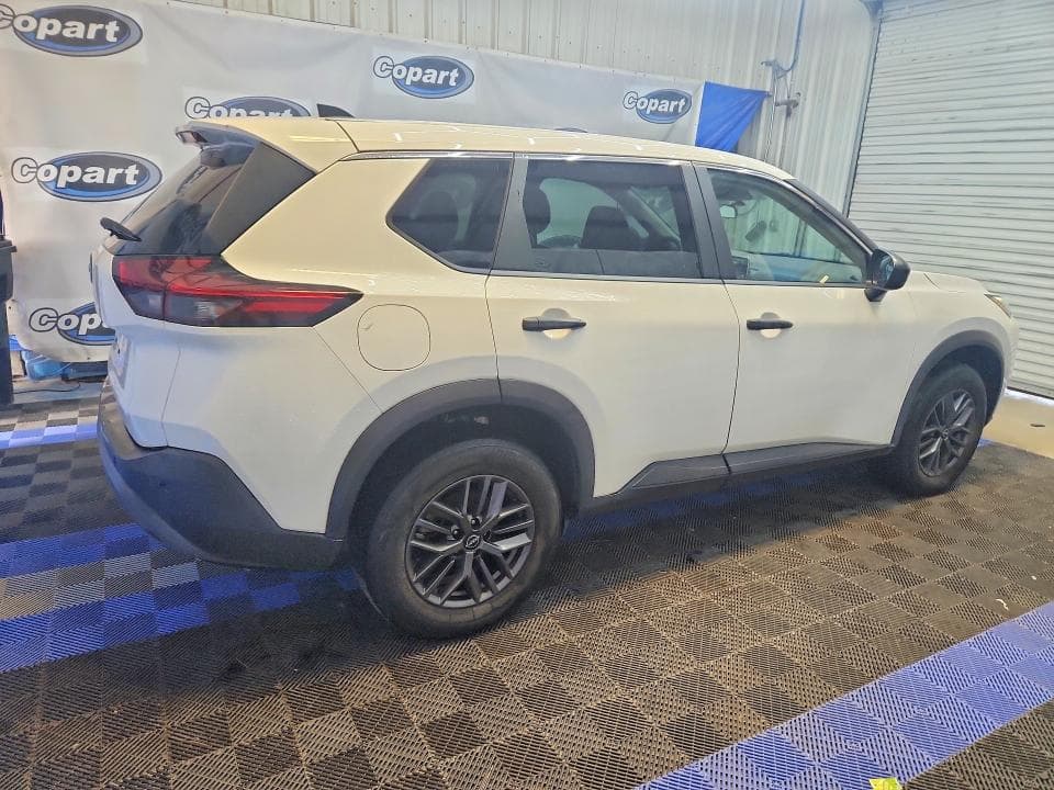 2023 NISSAN ROGUE S 3
