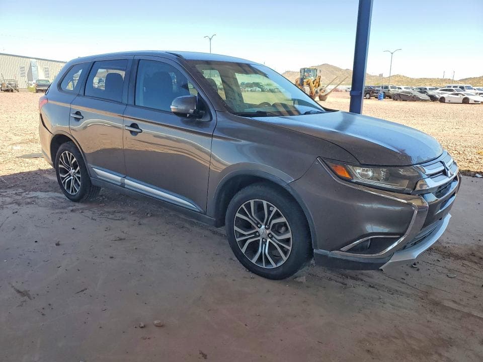 2017 MITSUBISHI OUTLANDER SE 4