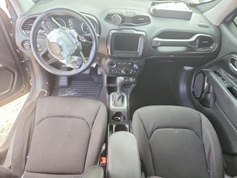 2018 JEEP RENEGADE LATITUDE 8