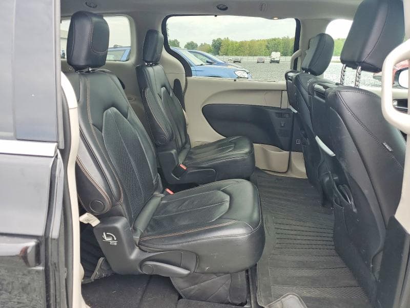 2018 CHRYSLER PACIFICA TOURING L PLUS 11