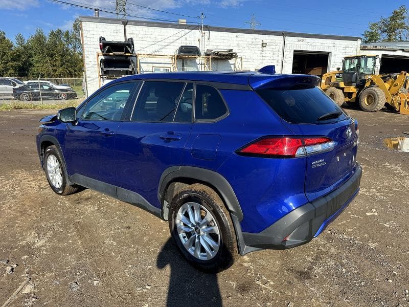 2024 TOYOTA COROLLA CROSS LE 2