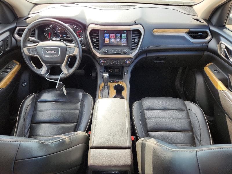 2017 GMC ACADIA DENALI 8