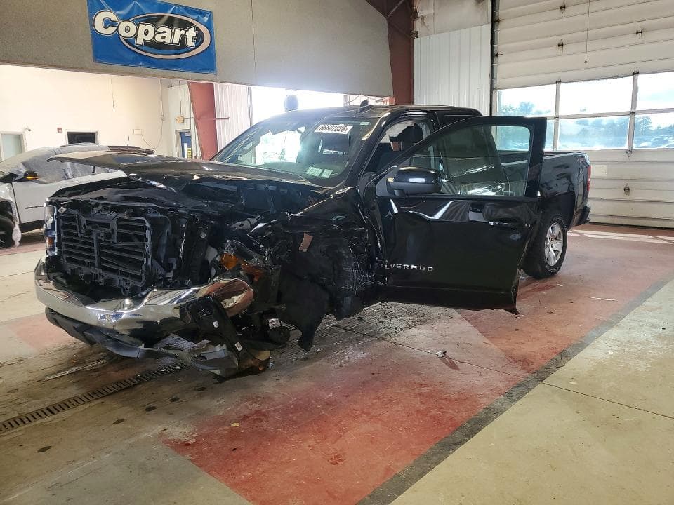 2018 CHEVROLET SILVERADO K1500 LT - 1