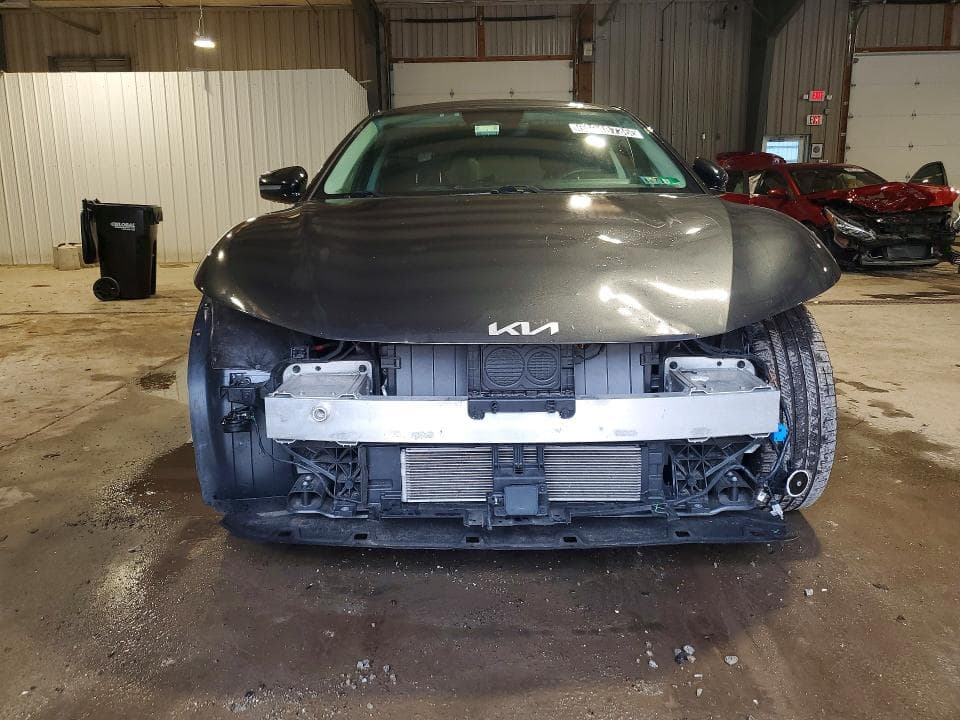 2023 KIA EV6 WIND 5