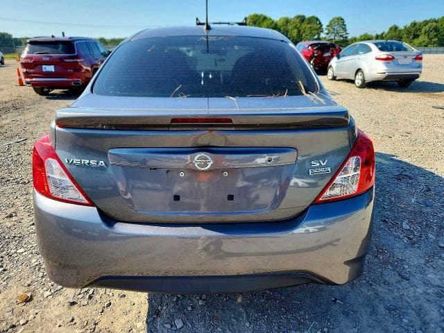 2018 NISSAN VERSA SV 6