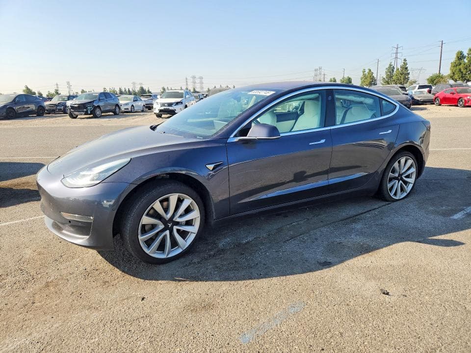 2018 TESLA MODEL 3 - 1