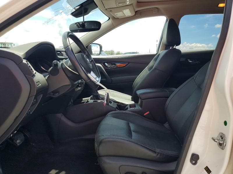 2017 NISSAN ROGUE SL 7